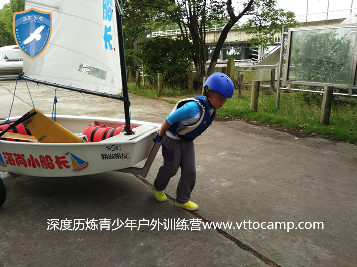 帆船夏令营学会自食其力